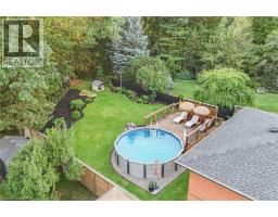 24 GARVEY Crescent - 44