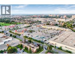 24 GARVEY Crescent - 49