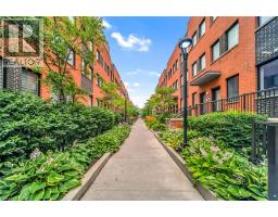 60 WINSTON PARK Boulevard UnitNo. 60 - 19