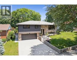 70 CHAMPLAIN Crescent - 2