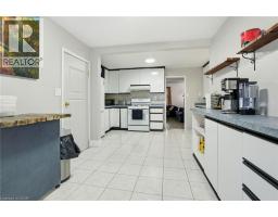4 HILDA Street - 14