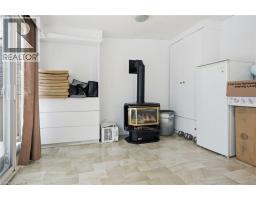 4 HILDA Street - 18