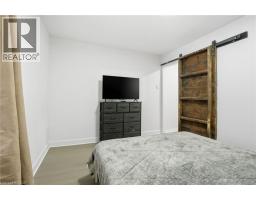 4 HILDA Street - 22