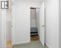 4 HILDA Street - 23