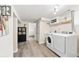 122 LIMERIDGE Road W - 31
