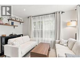 122 LIMERIDGE Road W - 8