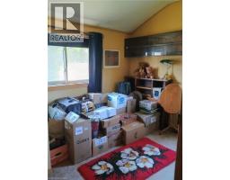 164 HEAD Street N - 30