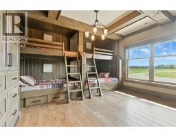 437 6TH CONCESSION Road E - 13