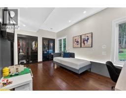 237B MAIN Street W - 18