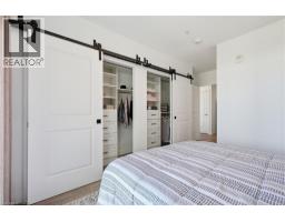 50 GRAND Avenue S UnitNo. 901 - 14