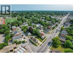 147 WELLAND Avenue - 2
