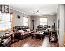 40 UNITED CHURCH Road - 11