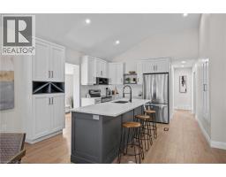 1041 SHEPHERD S Drive - 11