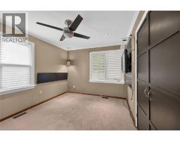 119 KING Street E - 18