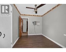 119 KING Street E - 24