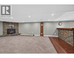 119 KING Street E - 25