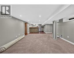 119 KING Street E - 27