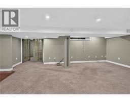 119 KING Street E - 31