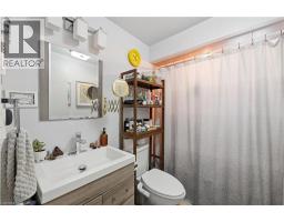 74 CATHCART Street - 28