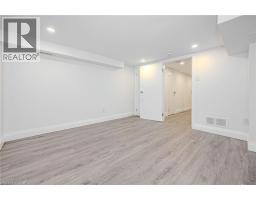 74 CATHCART Street - 44