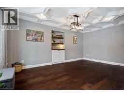 213 FELLOWES Crescent - 16