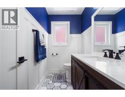 213 FELLOWES Crescent - 20