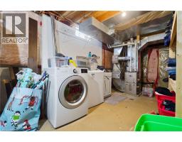 213 FELLOWES Crescent - 41