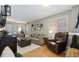 213 FELLOWES Crescent - 9