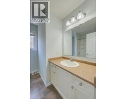 240 WESTMEADOW Drive UnitNo. 15C - 26