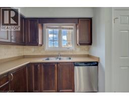 240 WESTMEADOW Drive UnitNo. 15C - 9
