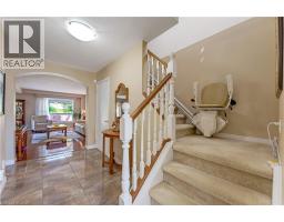 42 BRIARMEADOW Crescent - 13