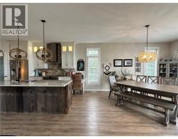 3176 LAKESHORE Road - 21