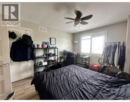 3176 LAKESHORE Road - 37