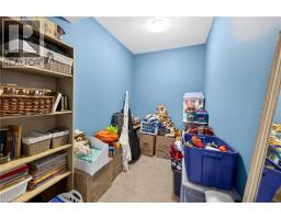 72 BEARDMORE Crescent - 30