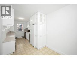 9 GRANT Boulevard UnitNo. 201 - 15