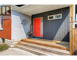 272 WELLINGTON Street N - 12