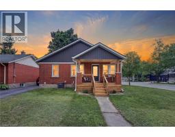 272 WELLINGTON Street N - 6
