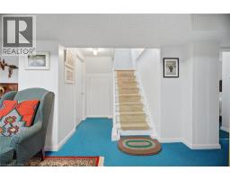 25 ARCH Road - 23