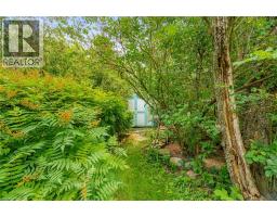 25 ARCH Road - 36