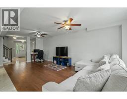 568 ROBERT FERRIE Drive - 10