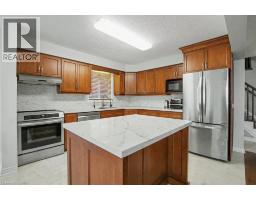 568 ROBERT FERRIE Drive - 11