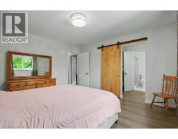 568 ROBERT FERRIE Drive - 28