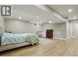 568 ROBERT FERRIE Drive - 35