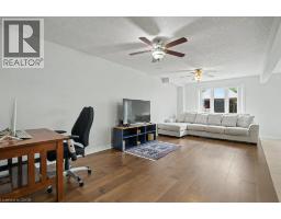 568 ROBERT FERRIE Drive - 8