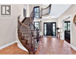 324 OAKRIDGE Court - 18
