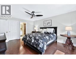 324 OAKRIDGE Court - 31