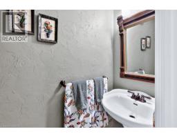 324 OAKRIDGE Court - 38