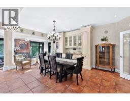 324 OAKRIDGE Court - 8