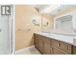 296 AUTUMN Crescent - 39