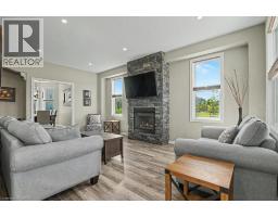 767 LUCERNE Avenue - 7